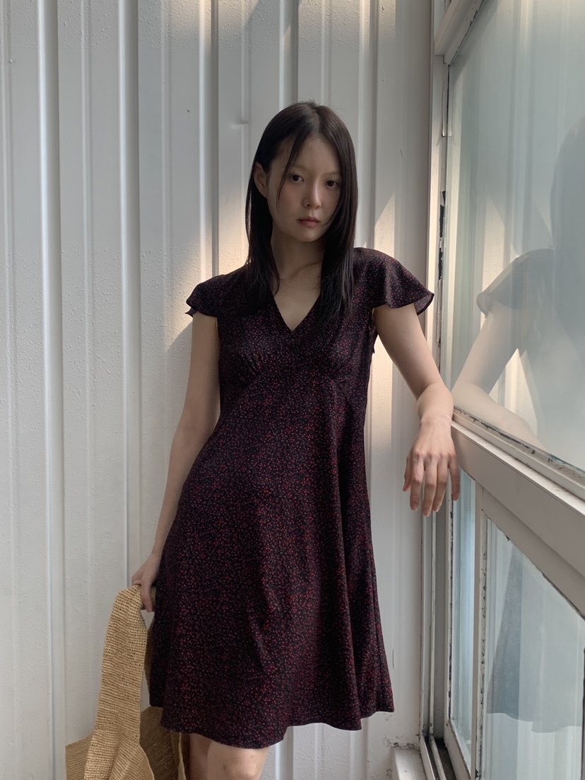 LOGARDEN直郵韓國代購㊣女裝新品人氣熱賣休閑時尚推薦連衣裙LO GARDEN連衣裙