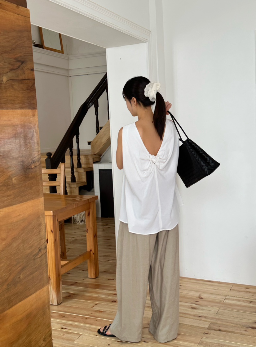 LE VASE直郵韓國代購㊣女裝新品休閑推薦25春夏人氣吊帶背心LE VASE吊帶/背心