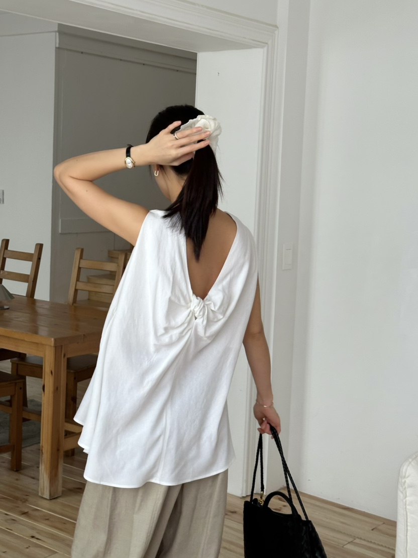LE VASE直郵韓國代購㊣女裝新品休閑推薦25春夏人氣吊帶背心LE VASE吊帶/背心