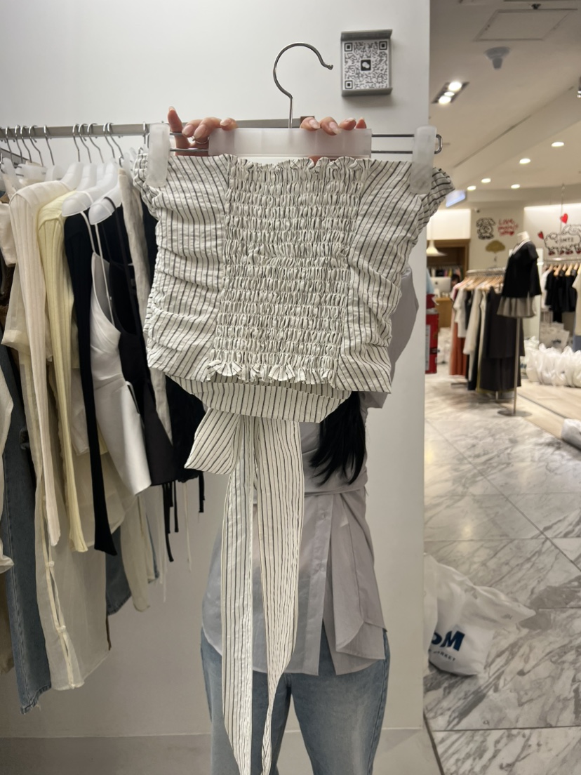 LONDON FLAT韓國直郵㊣東大門實拍女裝新品休閑人氣吊帶背心LONDON FLAT吊帶/背心