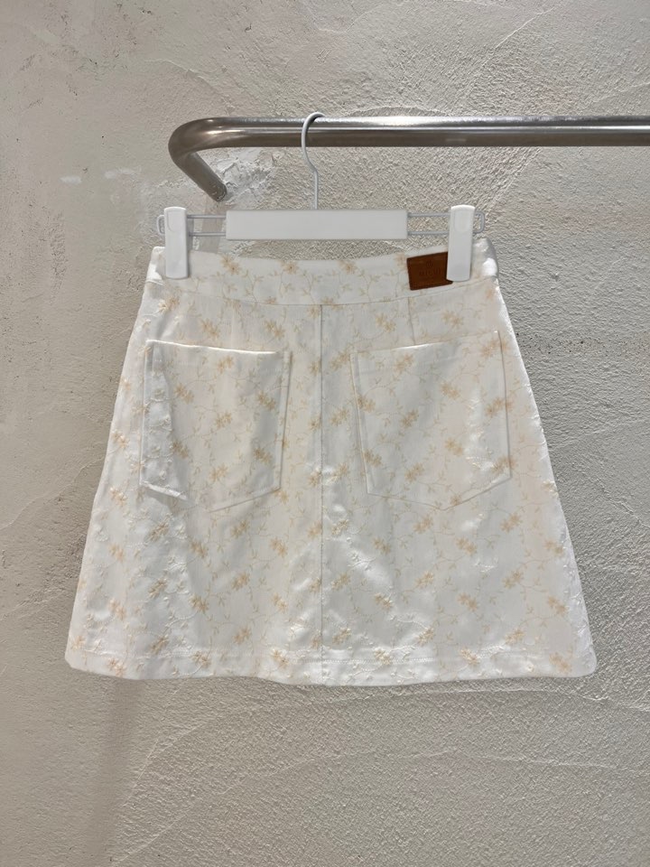 MILUI韓國直郵㊣東大門實拍女裝新款推薦休閑時尚半身裙中短裙MILUI半身裙/中短裙