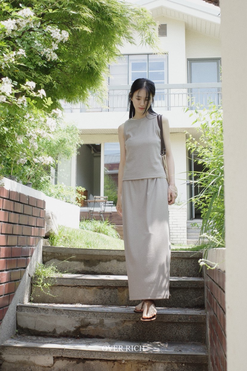 OVER RICH韓國直郵㊣女裝新品推薦25春夏人氣熱賣吊帶背心OVER RICH吊帶/背心