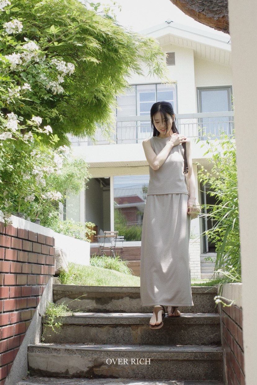 OVER RICH韓國直郵㊣女裝新品推薦25春夏人氣熱賣吊帶背心OVER RICH吊帶/背心