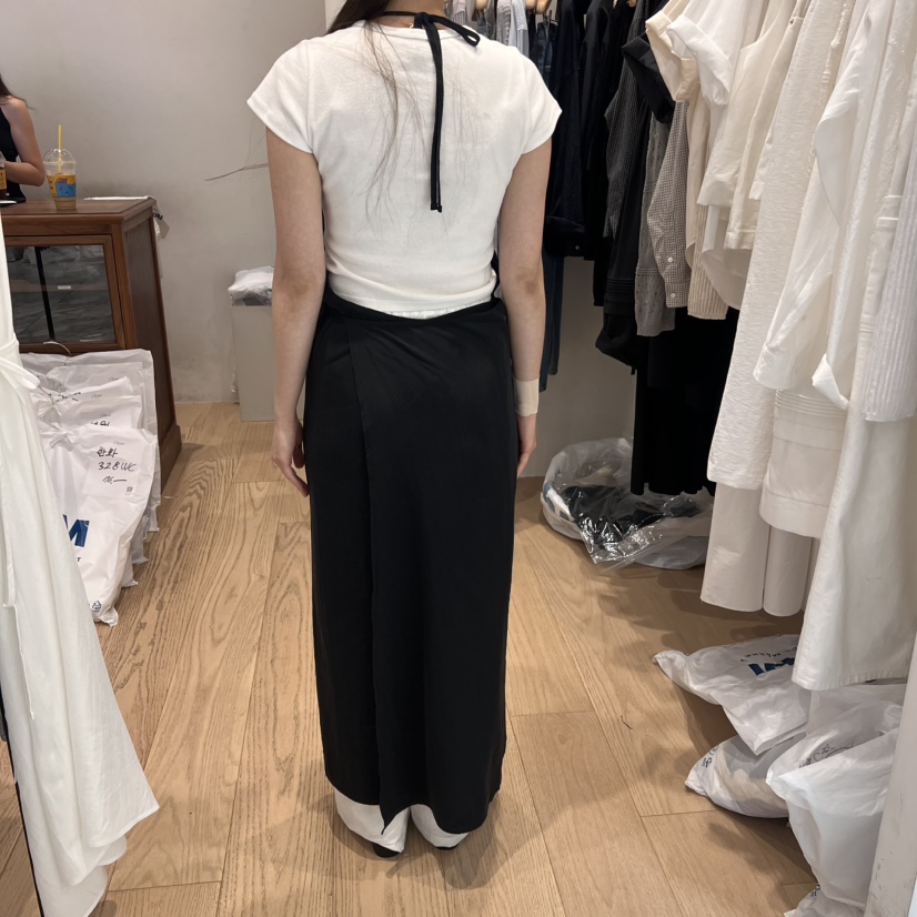 OURIN韓國㊣直郵東大門代購女裝新品25春夏人氣連衣裙不含內搭OURIN連衣裙