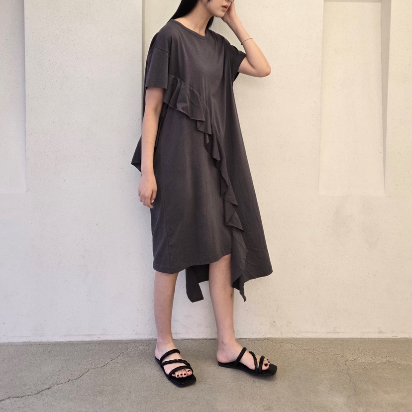 LA BLOOM韓國㊣直郵東大門代購女裝新款時尚人氣推薦連衣裙La Bloom連衣裙