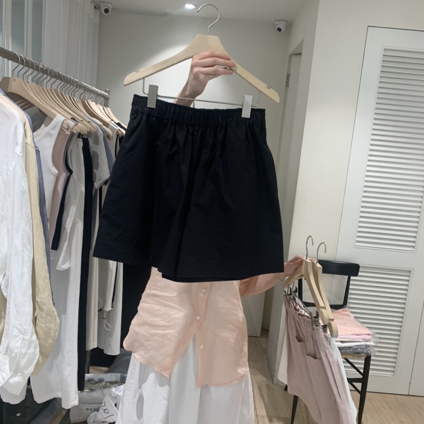 MONIQUE韓國直郵㊣女裝新品熱賣時尚25春夏推薦人氣短褲斜紋布MONIQUE短褲圖色3