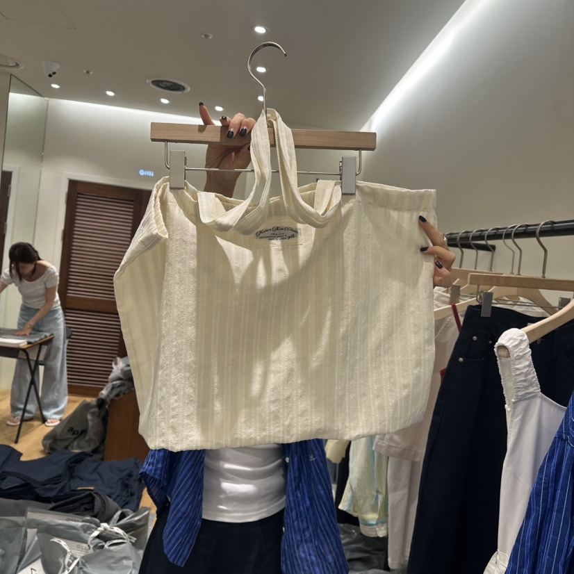 GILLI直郵韓國代購㊣女裝新品25春夏時尚人氣熱賣單肩斜跨包GILLI單肩/斜跨包圖色2