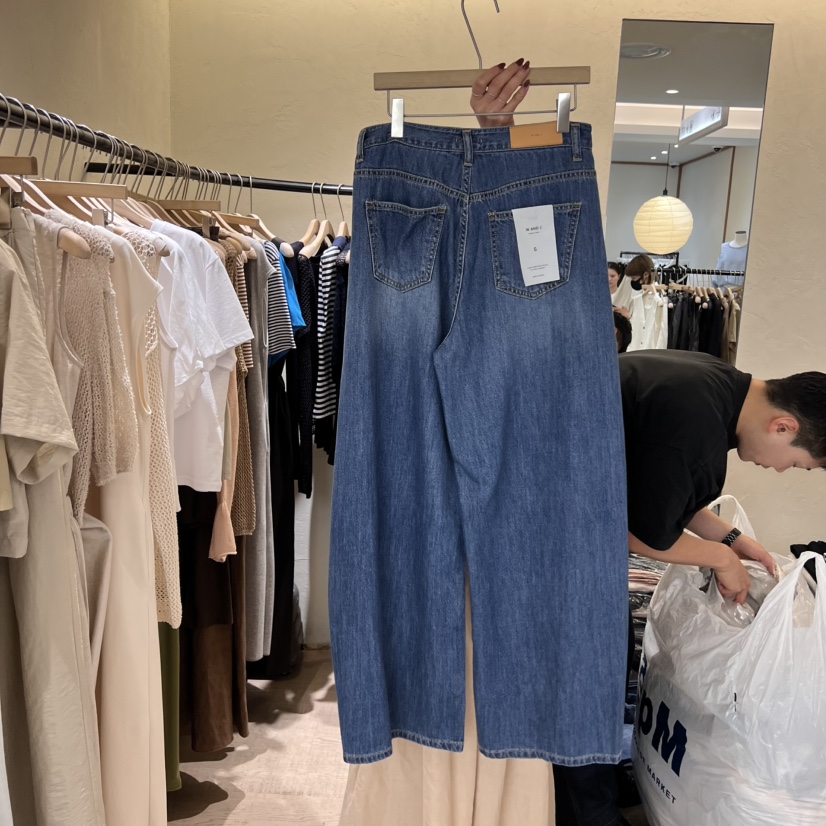 W AND J韓國㊣直郵東大門代購女裝新款人氣休閑推薦牛仔褲W AND J牛仔褲