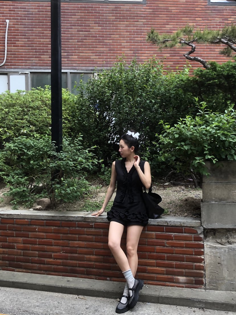 SUNDER MARKET韓國直郵㊣東大門實拍女裝新款25春夏裙褲荷葉邊SUNDER MARKET裙褲