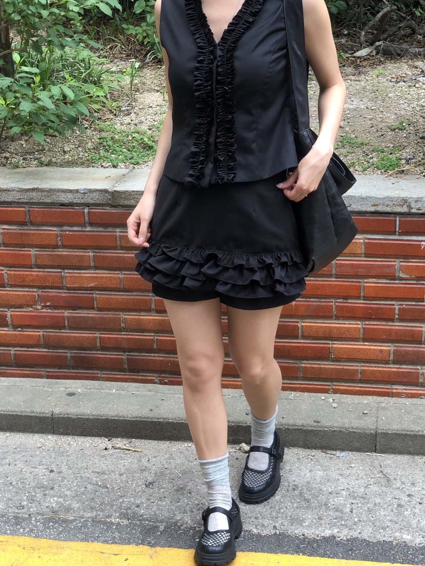 SUNDER MARKET韓國直郵㊣東大門實拍女裝新款25春夏裙褲荷葉邊SUNDER MARKET裙褲