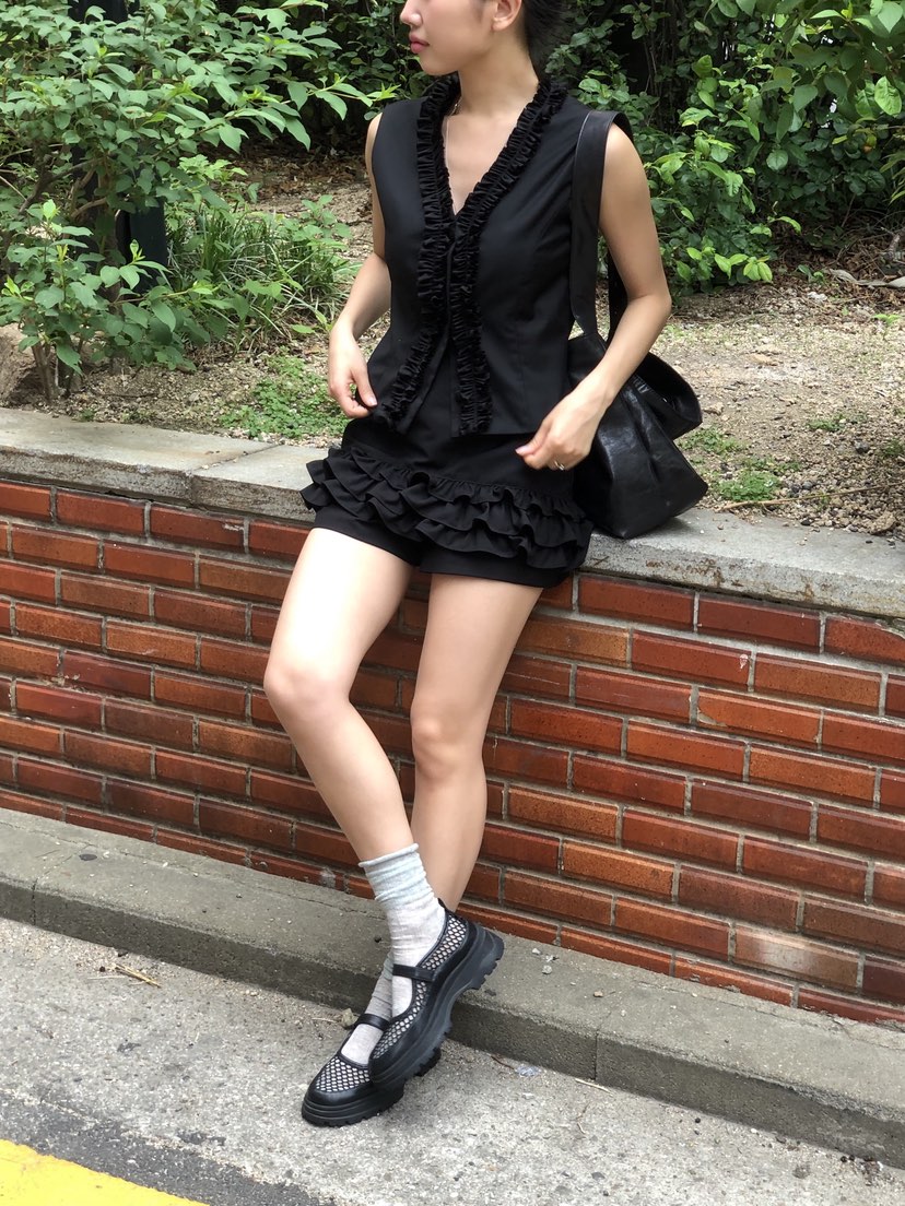 SUNDER MARKET韓國直郵㊣東大門實拍女裝新款25春夏裙褲荷葉邊SUNDER MARKET裙褲