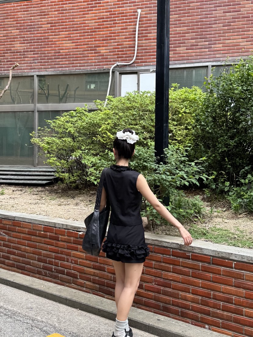 SUNDER MARKET韓國直郵㊣東大門實拍女裝新款25春夏裙褲荷葉邊SUNDER MARKET裙褲