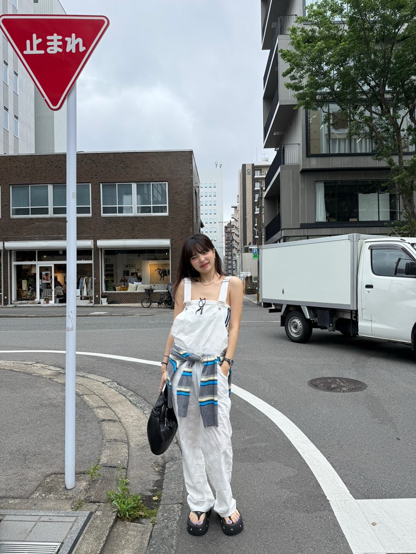 SOLAR韓國直郵㊣女裝新品熱賣推薦人氣時尚休閑25春夏背帶褲蕾絲SOLAR背帶褲