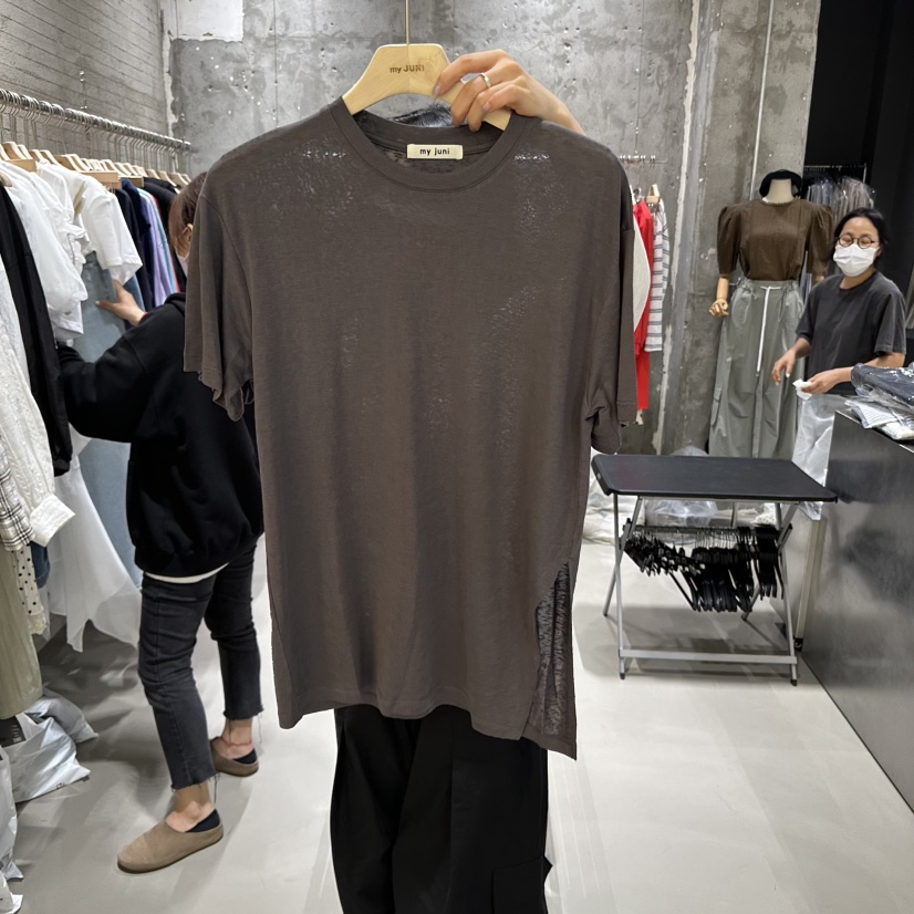 JUNI韓國㊣直郵東大門代購女裝新品人氣熱賣時尚推薦休閑T恤my juniT恤圖色1