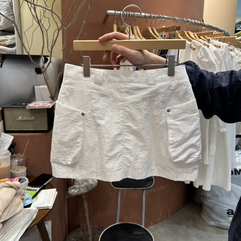 MIENNE韓國直郵㊣東大門實拍女裝新品人氣熱賣時尚推薦短裙MIENNE短裙