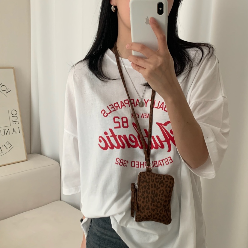 HELLO JINI韓國直郵㊣女裝新品休閑時尚熱賣推薦人氣25春夏T恤HELLO JINIT恤
