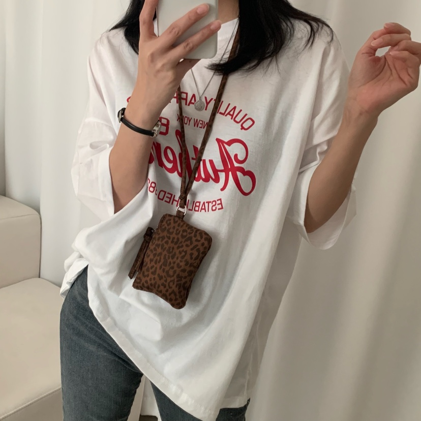 HELLO JINI韓國直郵㊣女裝新品休閑時尚熱賣推薦人氣25春夏T恤HELLO JINIT恤