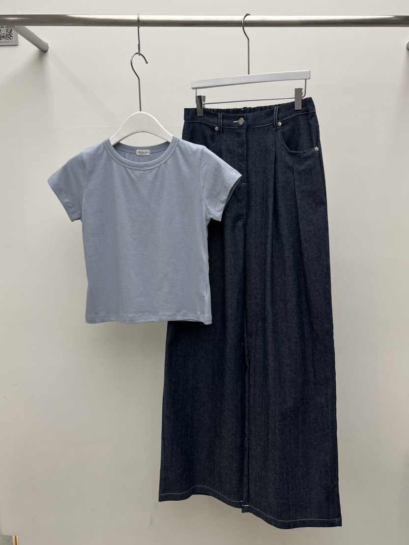 BEAMING SEOUL韓國直郵㊣東大門實拍女裝新品人氣時尚熱賣T恤BEAMING SEOULT恤