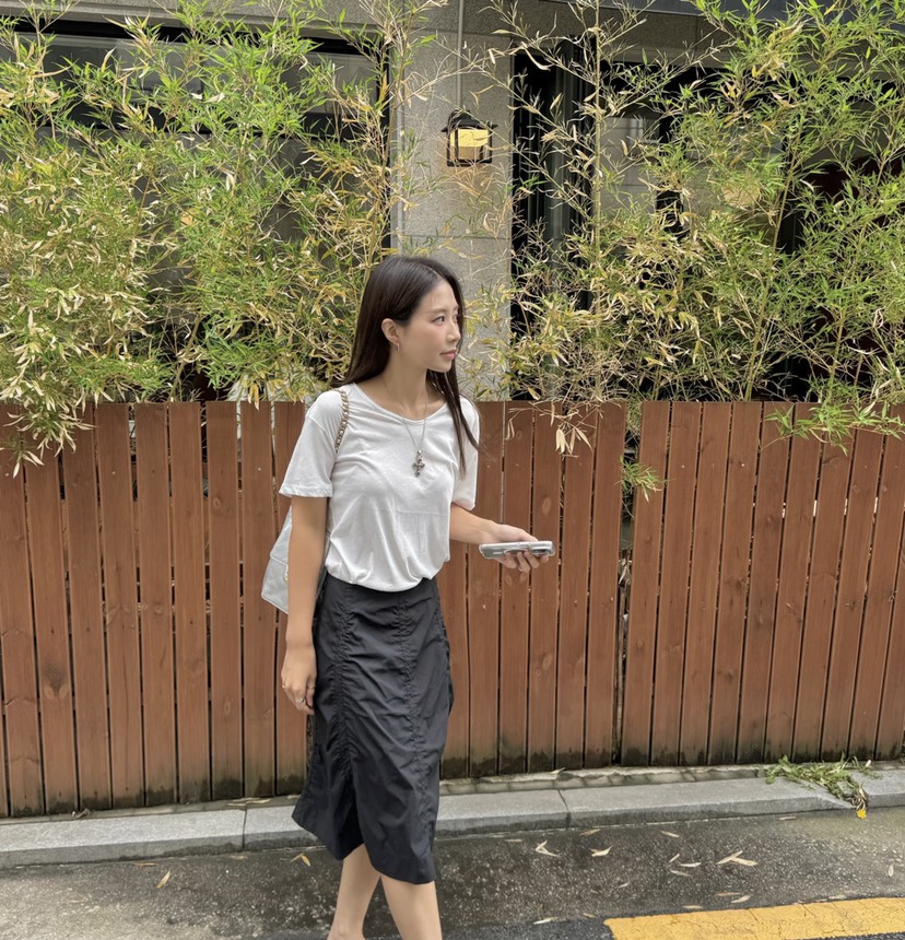 THE ABLE韓國直郵㊣東大門實拍女裝新品休閑半身裙中短裙喇叭褶皺THE ABLE/TA半身裙/中短裙