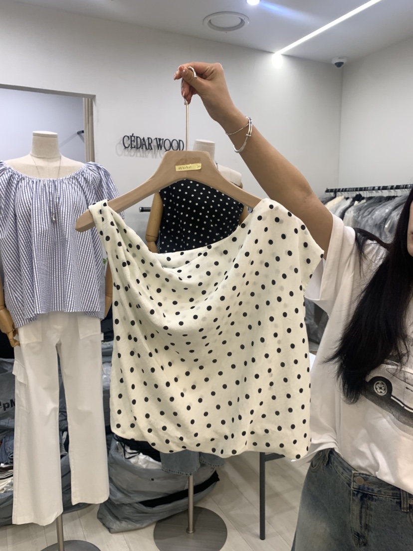 CEDARWOOD韓國㊣直郵東大門代購女裝新款25春夏時尚襯衫蕾絲衫CEDARWOOD襯衫/蕾絲衫