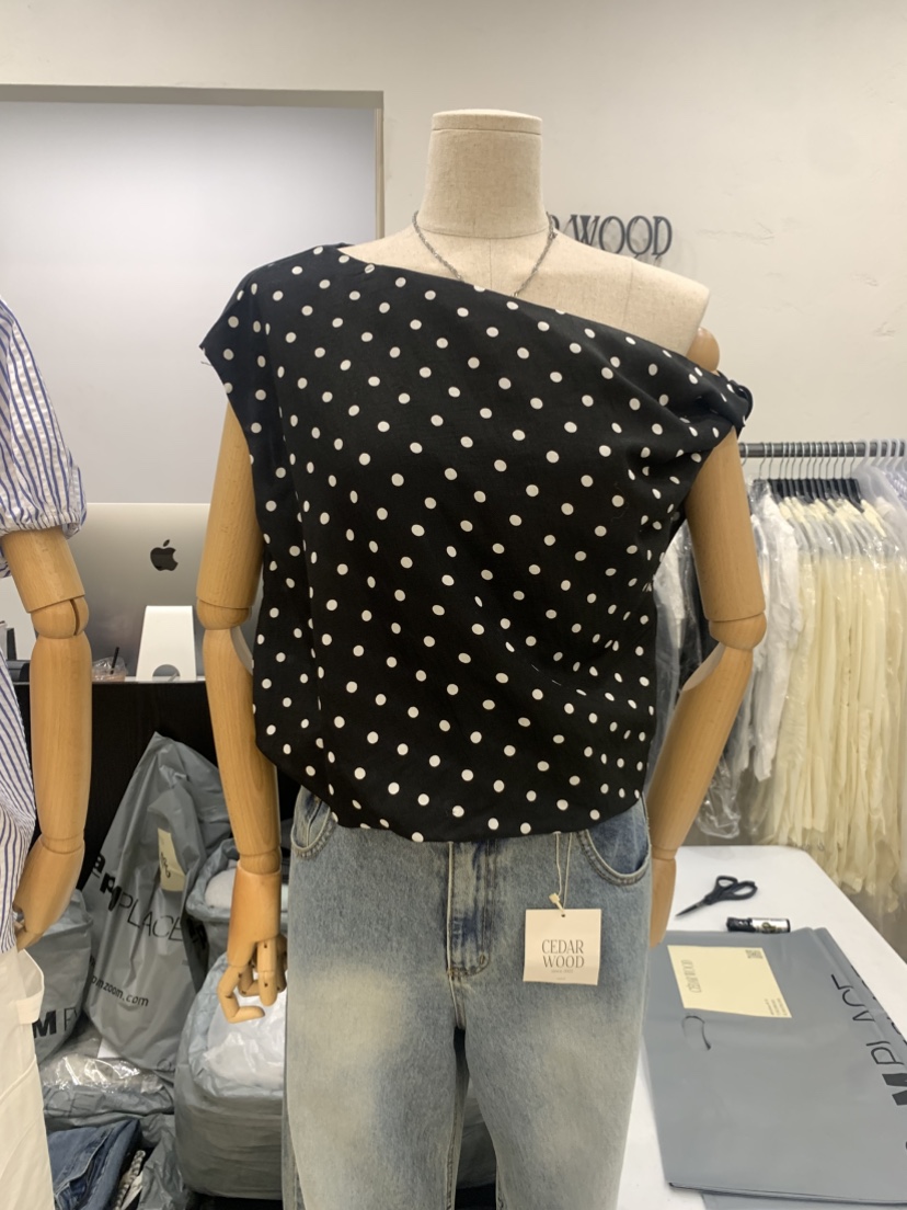 CEDARWOOD韓國㊣直郵東大門代購女裝新款25春夏時尚襯衫蕾絲衫CEDARWOOD襯衫/蕾絲衫