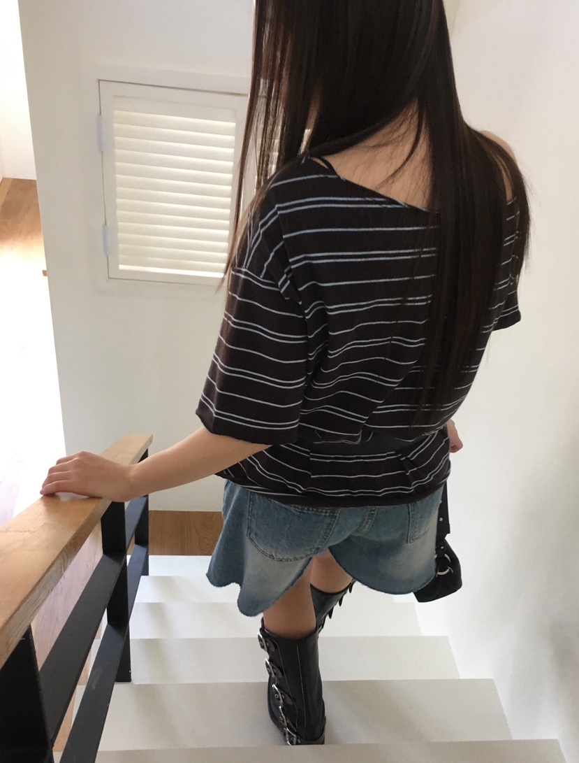 CEDARWOOD直郵韓國代購㊣女裝新品熱賣25春夏T恤不含腰帶露肩CEDARWOODT恤
