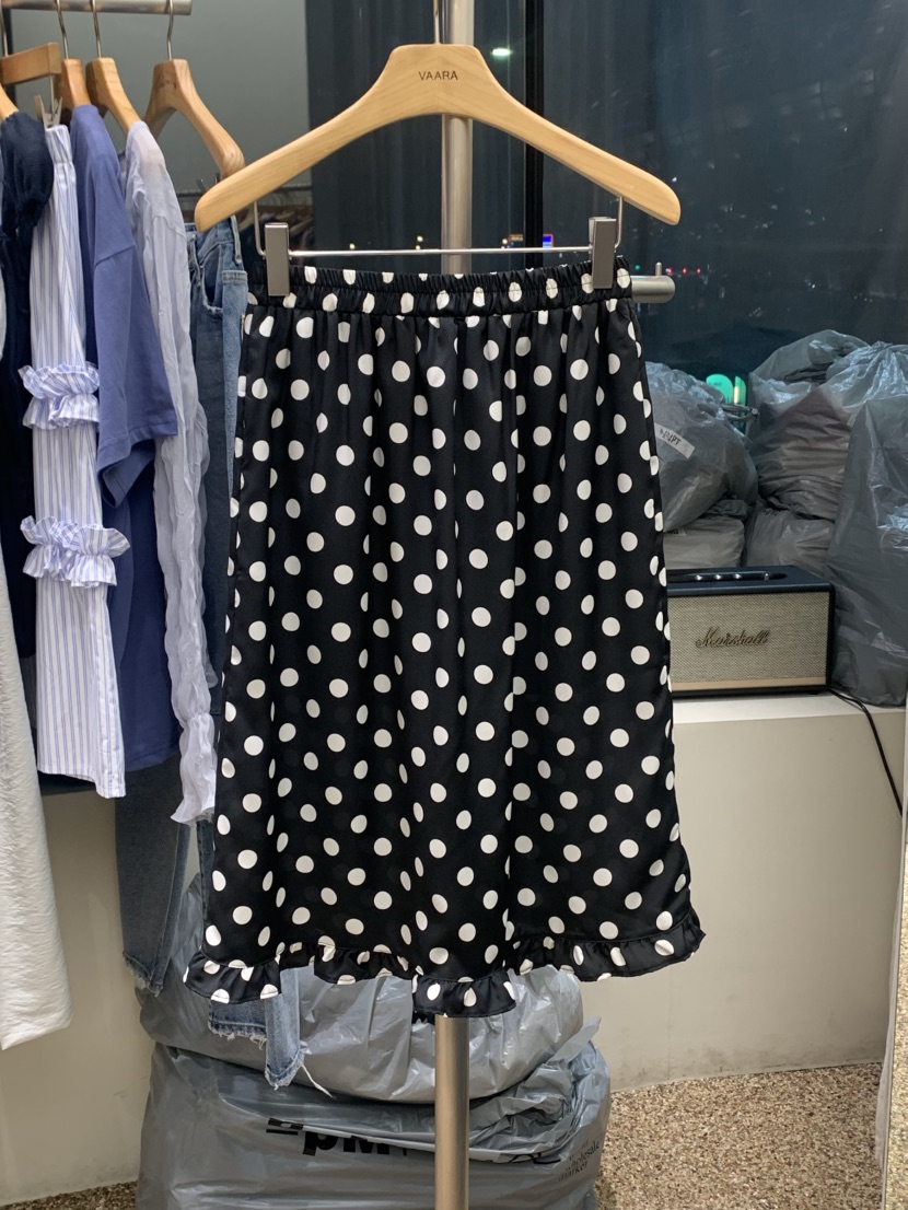 VAARA直郵韓國代購㊣女裝新品25春夏熱賣人氣時尚半身裙中短裙VAARA半身裙/中短裙圖色2