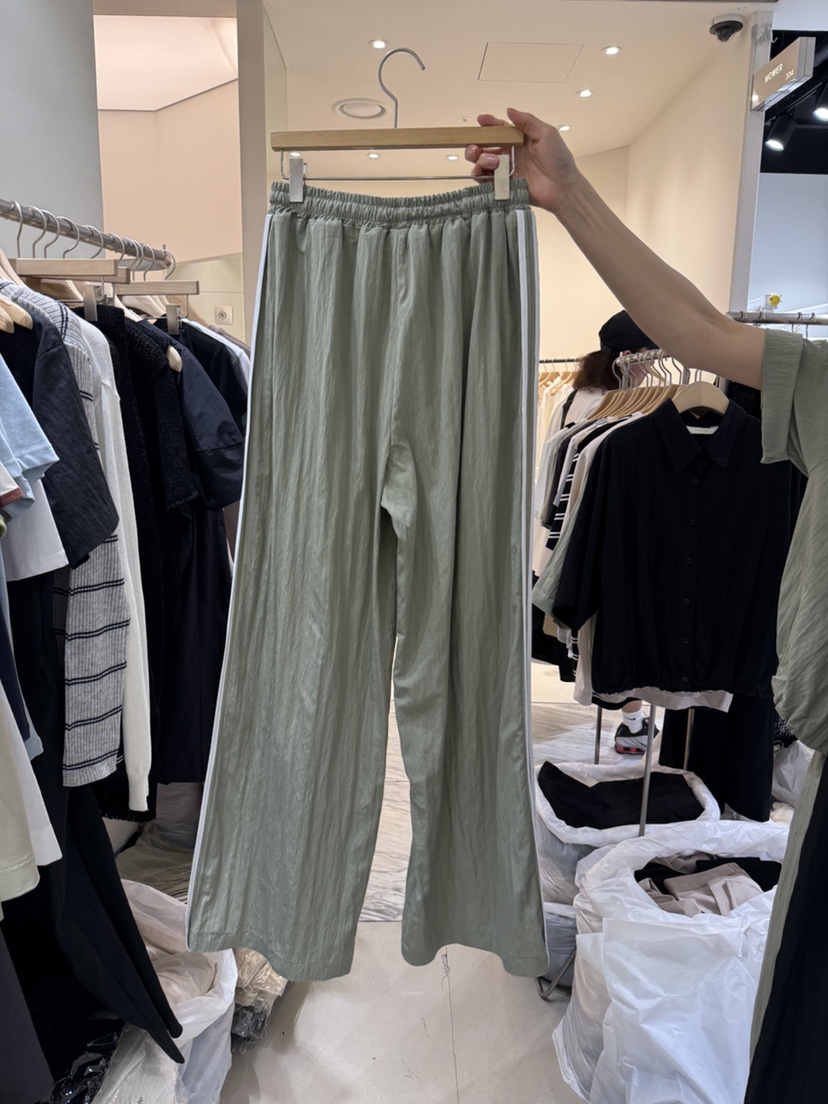 YIKHO STYLE韓國直郵㊣女裝新品人氣推薦熱賣時尚25春夏休閑褲YIKHO STYLE休閑褲