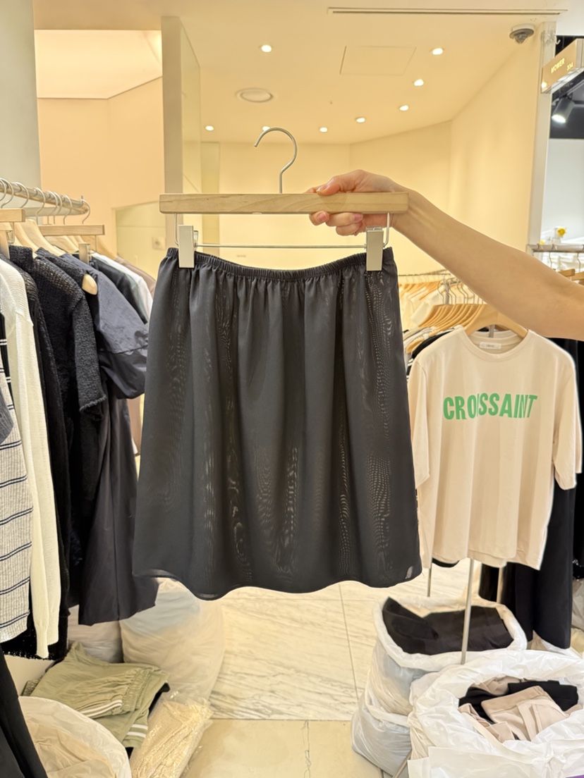 YIKHO STYLE韓國㊣直郵東大門代購女裝新品休閑人氣推薦短裙YIKHO STYLE短裙圖色2