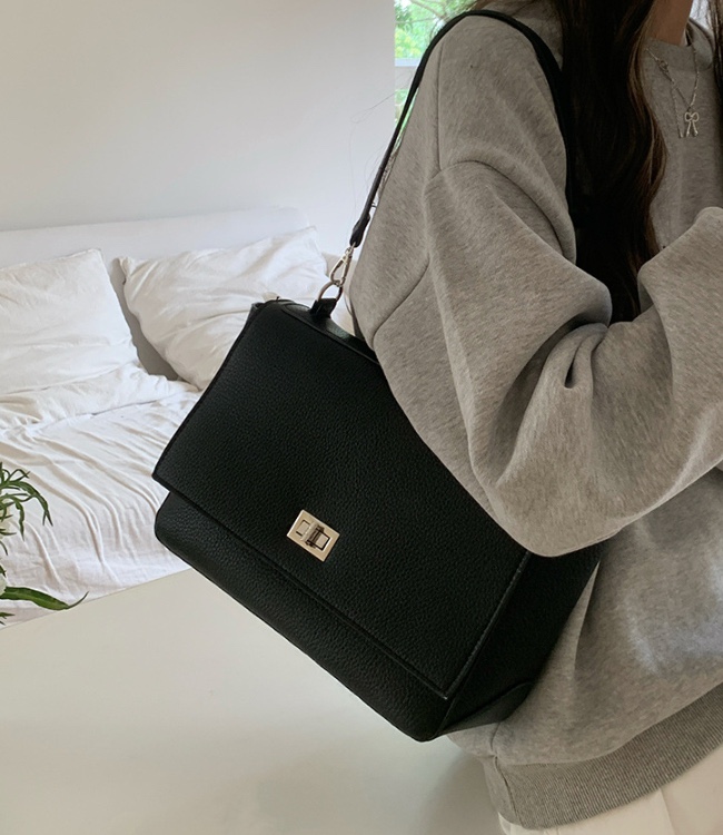 POSH BLUE直郵韓國代購㊣女裝新款時尚熱賣25春夏單肩斜跨包POSH BLUE單肩/斜跨包