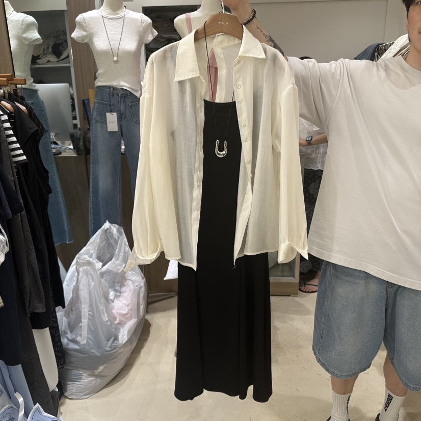MELO韓國直郵㊣女裝新品熱賣休閑推薦時尚襯衫蕾絲衫不含裙MELO襯衫/蕾絲衫圖色2