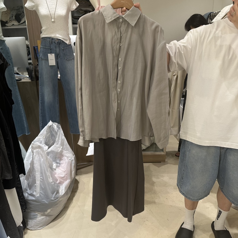 MELO韓國直郵㊣女裝新品熱賣休閑推薦時尚襯衫蕾絲衫不含裙MELO襯衫/蕾絲衫圖色3