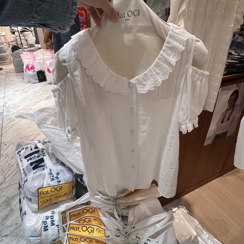 OGI韓國直郵㊣女裝新款人氣25春夏時尚推薦熱賣休閑襯衫蕾絲衫FLat OGI襯衫/蕾絲衫圖色2