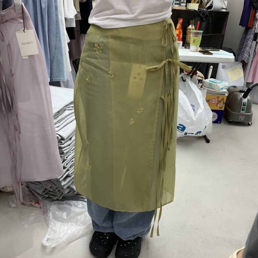 SOLD OUT韓國㊣直郵東大門代購女裝新品人氣半身裙中短裙刺繡SOLD OUT半身裙/中短裙圖色2