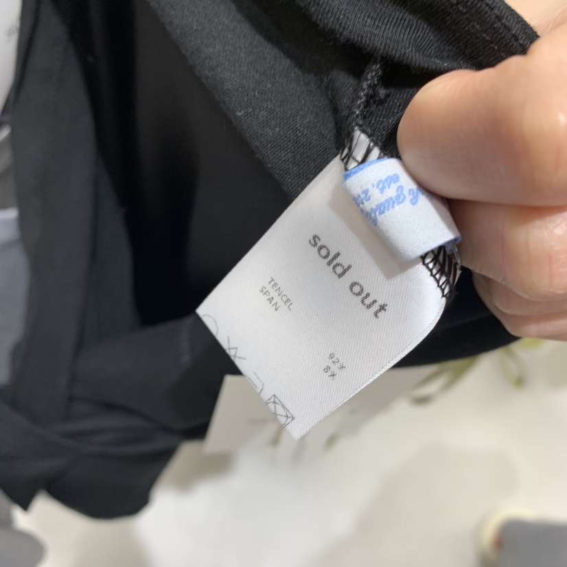 SOLD OUT韓國直郵㊣女裝新款推薦人氣休閑25春夏時尚熱賣T恤SOLD OUTT恤