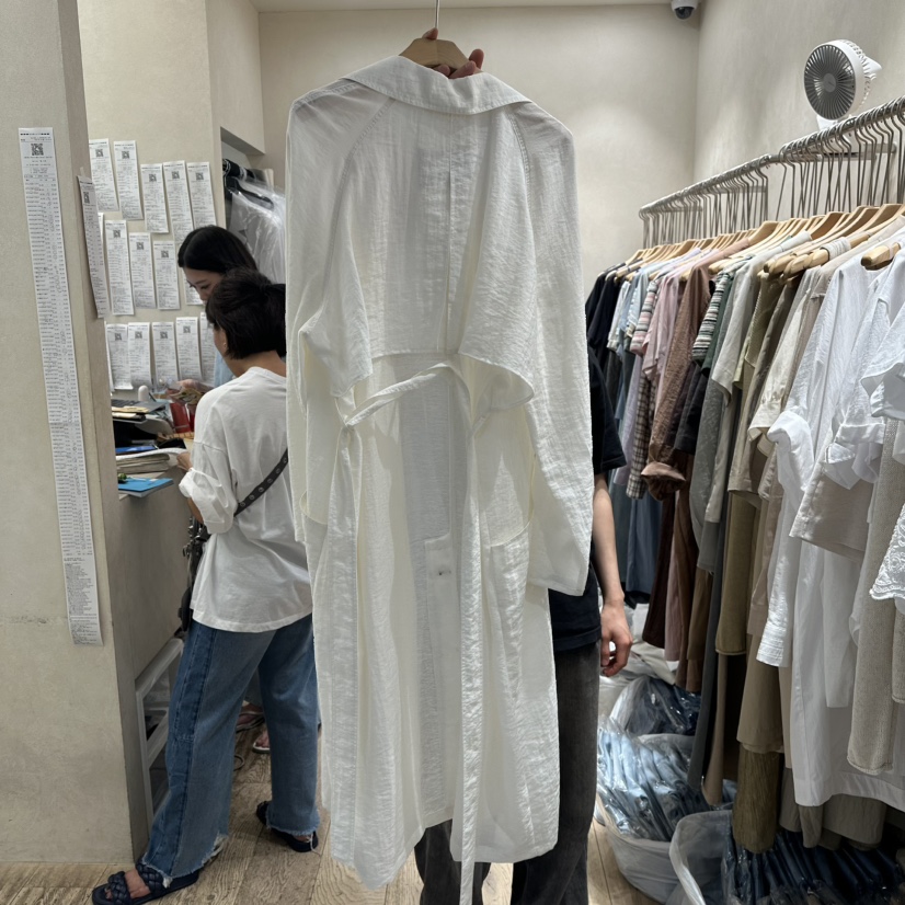 2ND GATE韓國直郵㊣東大門實拍女裝新品時尚長款風衣含腰帶2ND GATE長款風衣