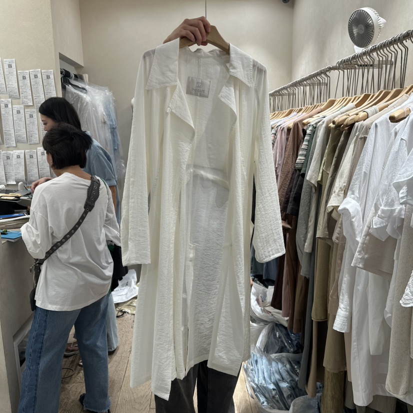 2ND GATE韓國直郵㊣東大門實拍女裝新品時尚長款風衣含腰帶2ND GATE長款風衣