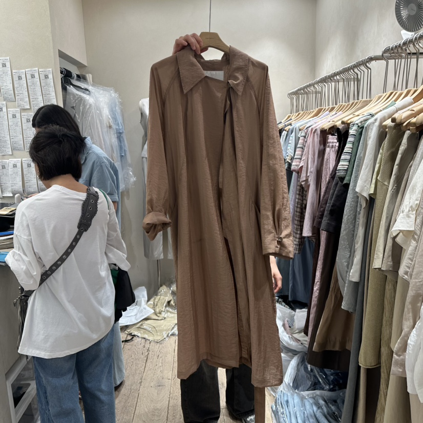 2ND GATE韓國直郵㊣東大門實拍女裝新品時尚長款風衣含腰帶2ND GATE長款風衣圖色3