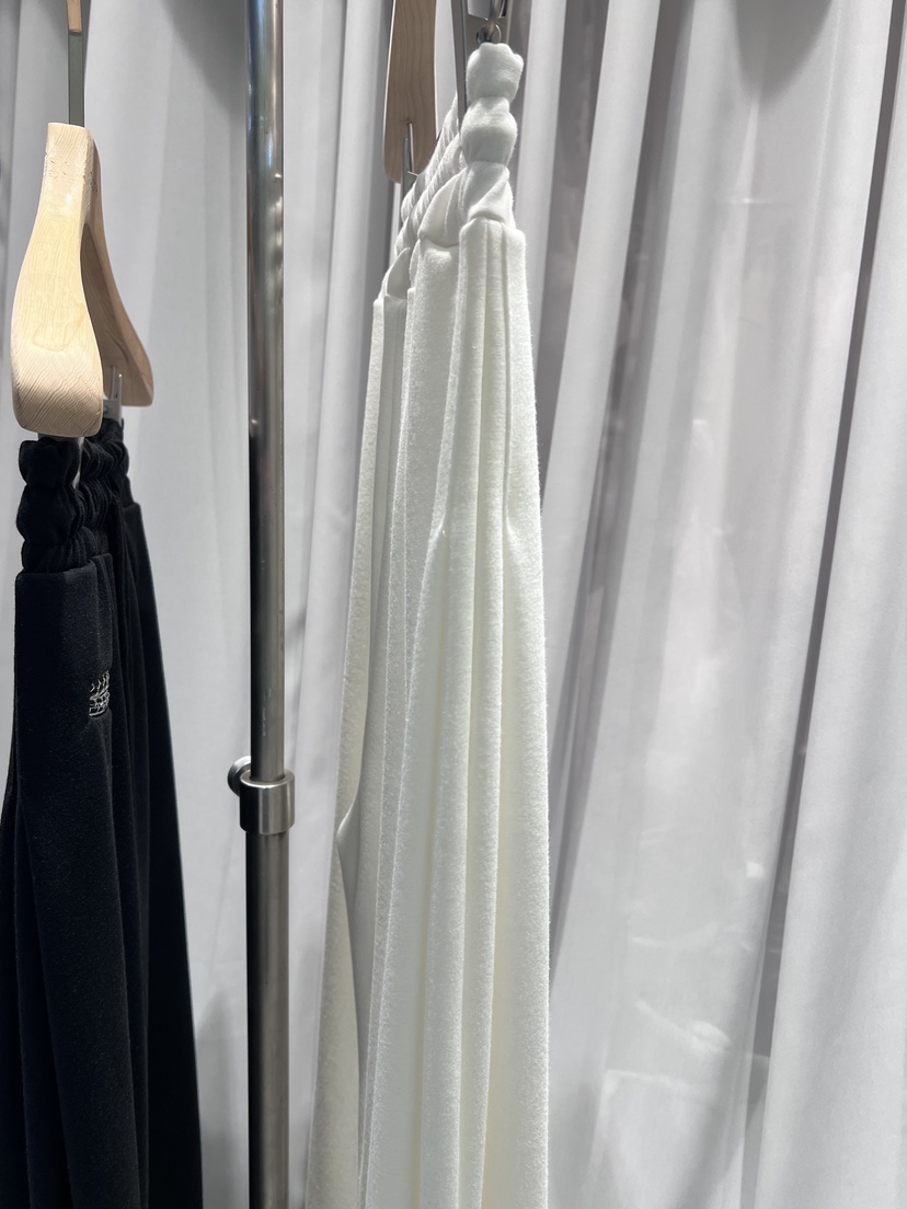 CLOTH韓國直郵㊣女裝新款推薦熱賣25春夏休閑時尚人氣休閑褲CLOTH休閑褲