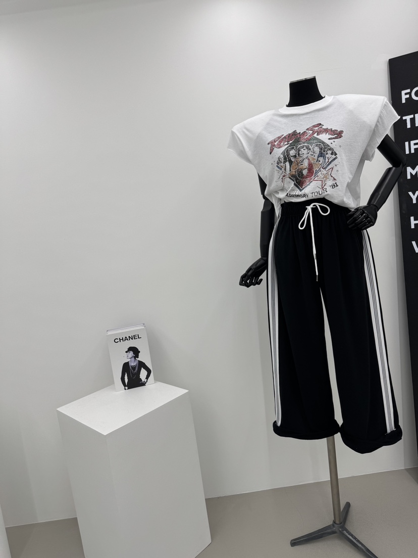 RED-A韓國㊣直郵東大門代購女裝新品推薦休閑人氣時尚25春夏T恤RED-AT恤