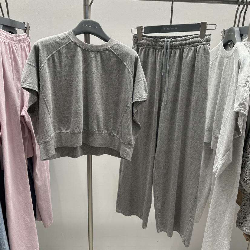 TARABY MOTION韓國直郵㊣東大門實拍女裝新品熱賣休閑套裝TARABY MOTION套裝圖色2