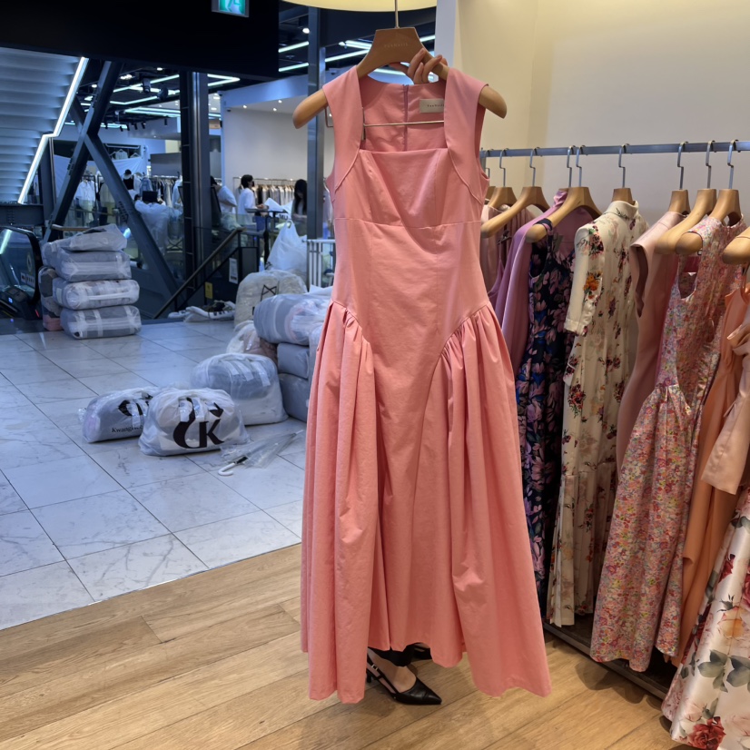 VAN NZILL韓國直郵㊣女裝新款25春夏時尚推薦休閑熱賣連衣裙VAN NZILL連衣裙圖色1