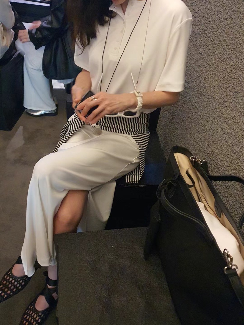 GENTLE B韓國直郵㊣女裝新款人氣熱賣推薦休閑圍巾披肩開衫GENTLE B圍巾/披肩