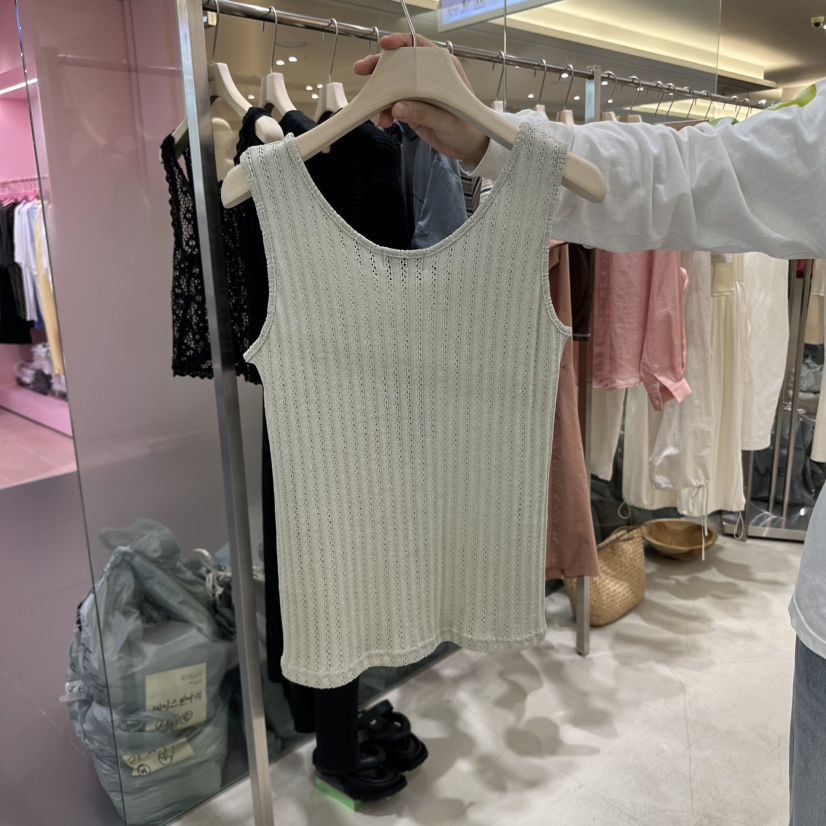 BINUS韓國直郵㊣女裝新品人氣時尚推薦熱賣休閑25春夏吊帶背心BINUS吊帶/背心