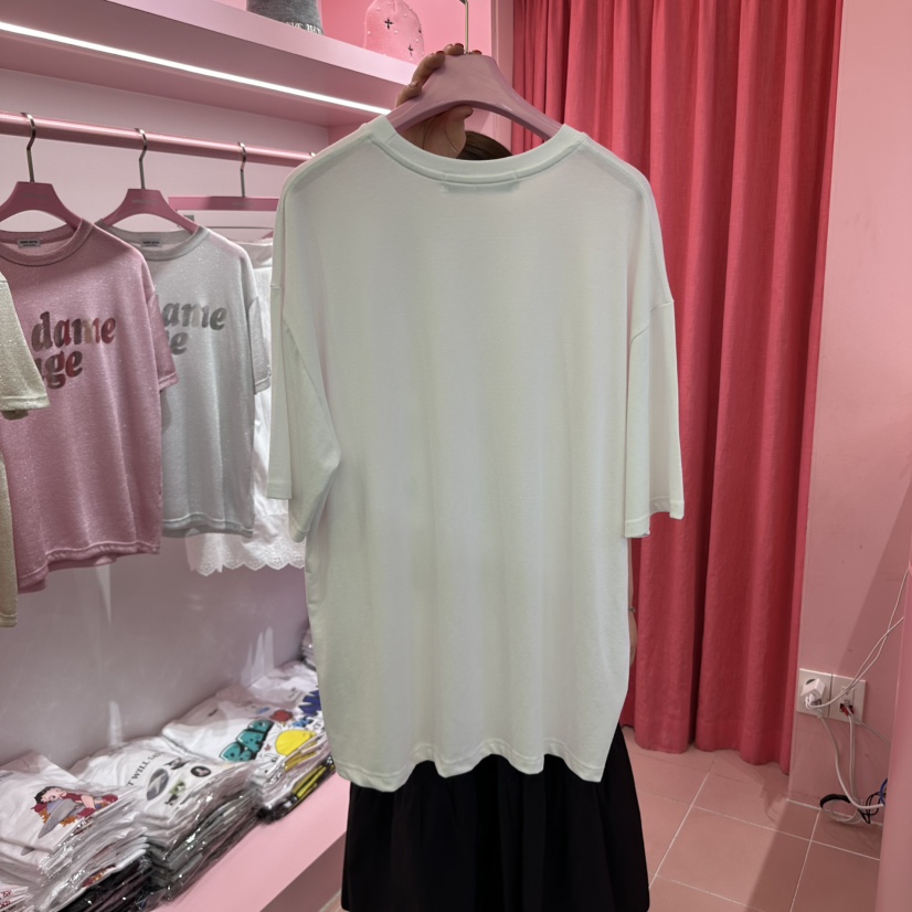 LOVE PINK韓國直郵㊣東大門實拍女裝新品推薦25春夏人氣T恤LOVE PINKT恤