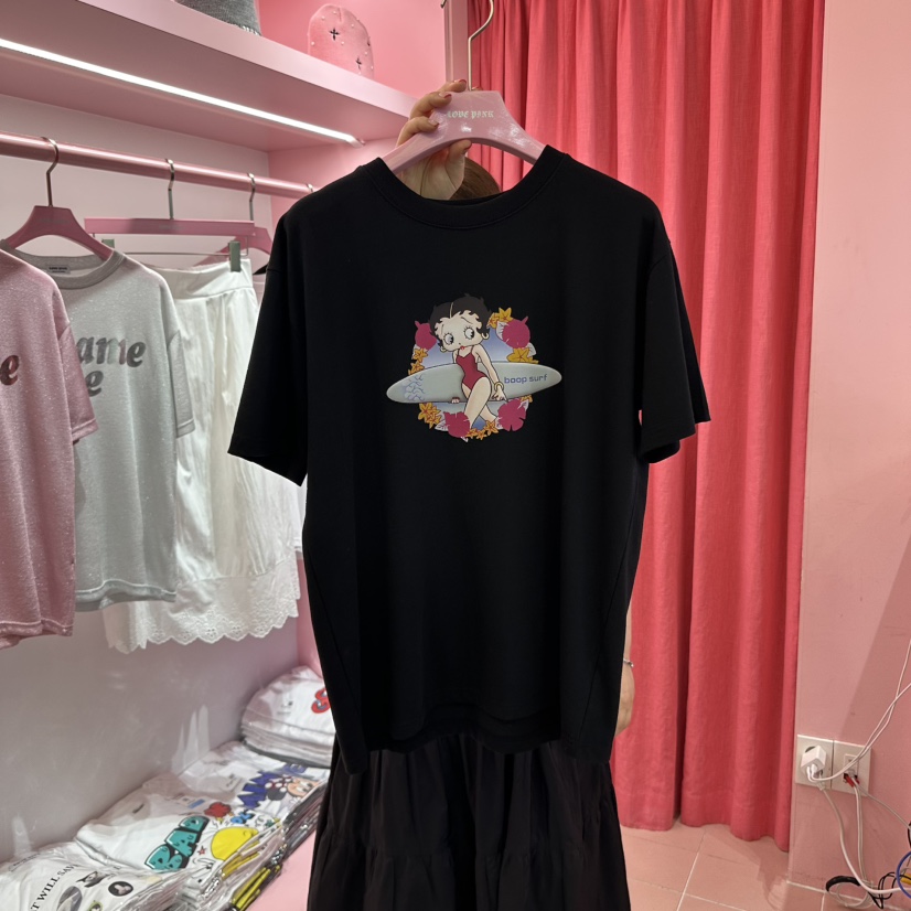 LOVE PINK韓國直郵㊣東大門實拍女裝新品推薦時尚熱賣人氣T恤LOVE PINKT恤圖色2