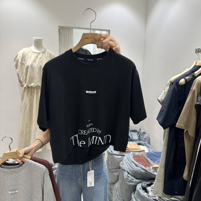 URBANSTORY/REMAKING韓國直郵㊣女裝新款時尚推薦休閑熱賣T恤Remaking/URBANSTORYT恤圖色2