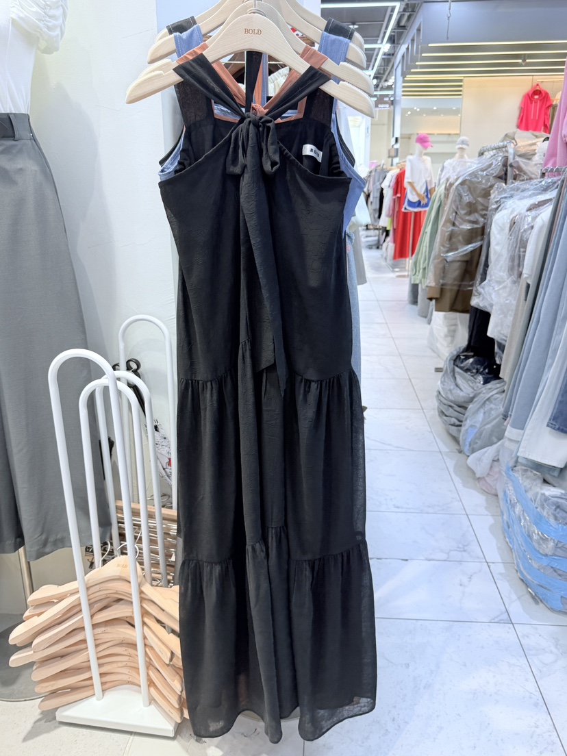 BOLD韓國直郵㊣女裝新品休閑推薦人氣熱賣25春夏時尚連衣裙BOLD連衣裙圖色2