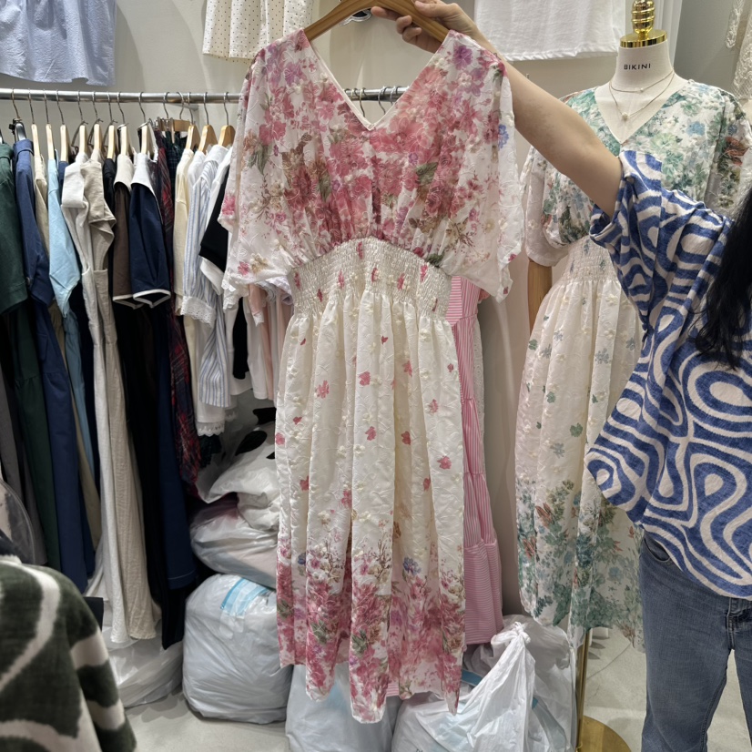 BIKINI直郵韓國代購㊣女裝新款人氣25春夏熱賣推薦連衣裙刺繡BIKINI連衣裙圖色2
