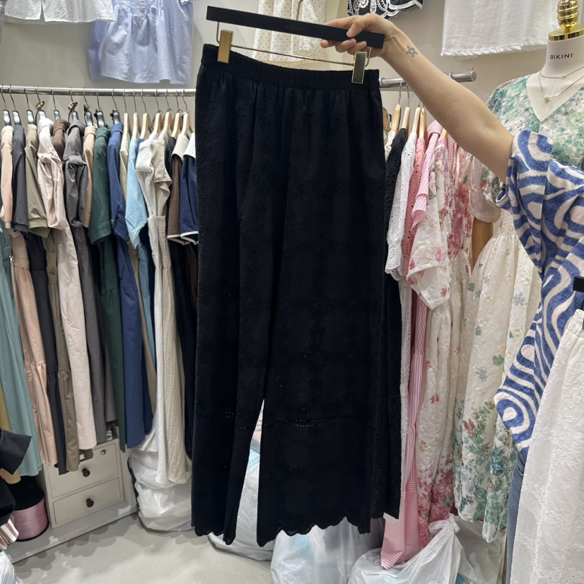 BIKINI韓國直郵㊣東大門實拍女裝新品熱賣25春夏休閑褲刺繡BIKINI休閑褲圖色3